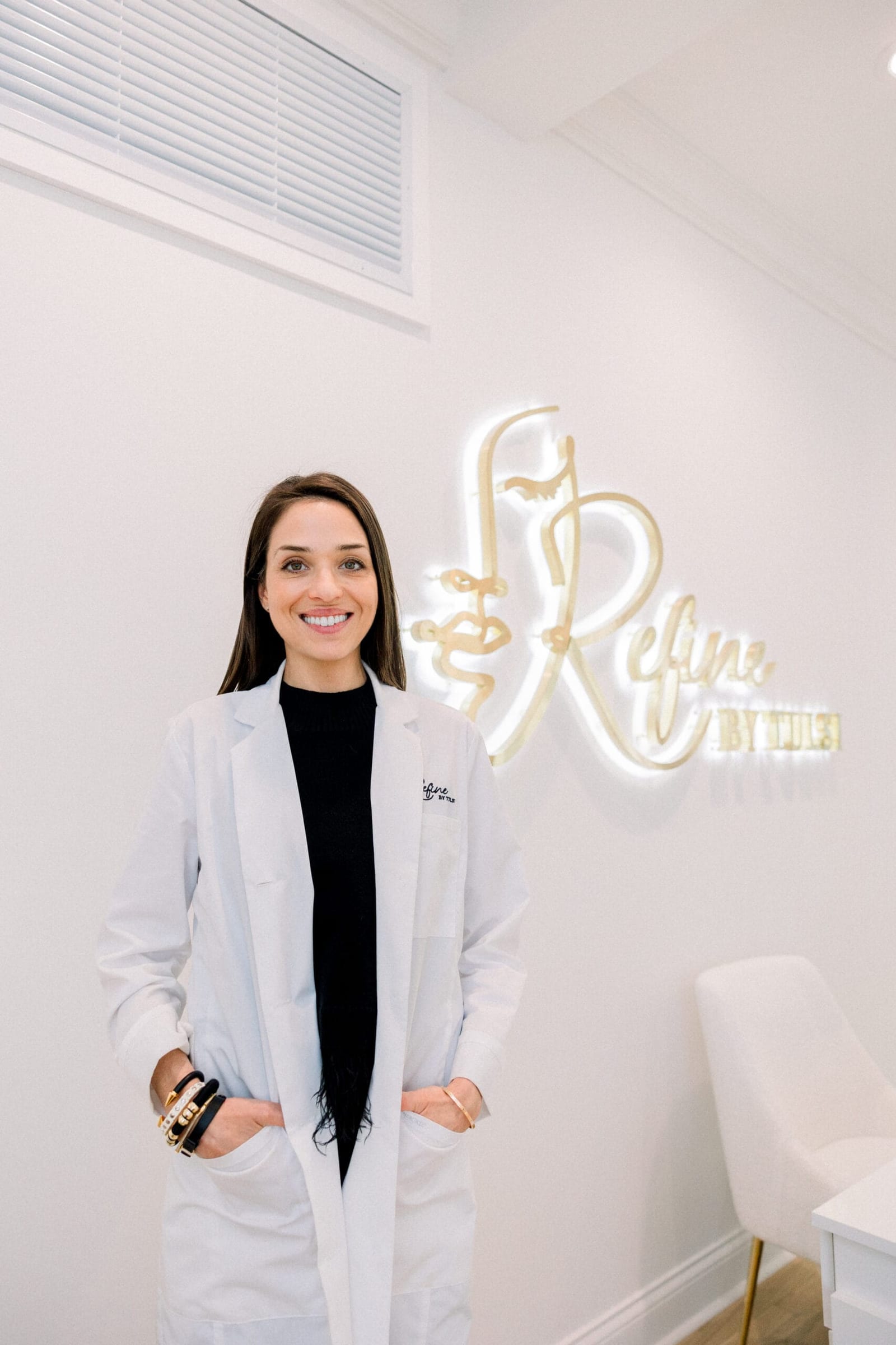 Dr. Laura Ruof