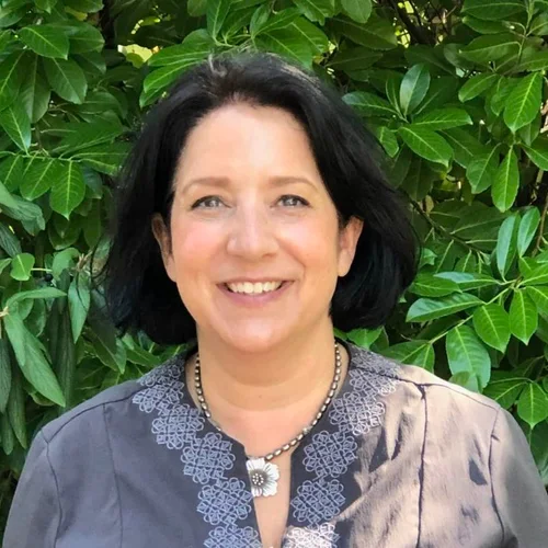 Jennie Chun, LMT, LAc, EAMP