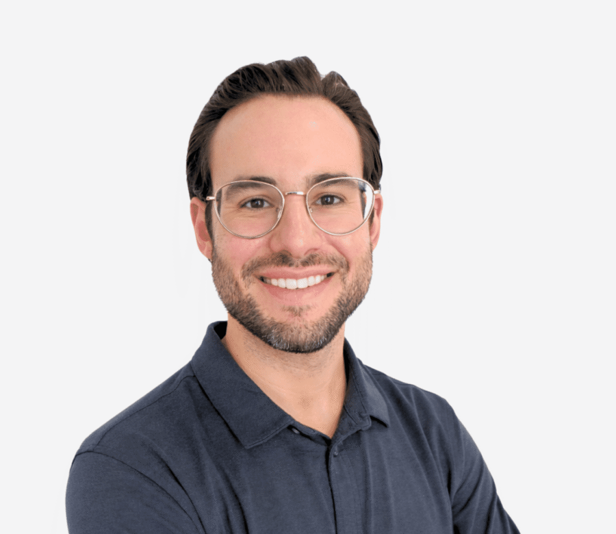 Max Arons, DO