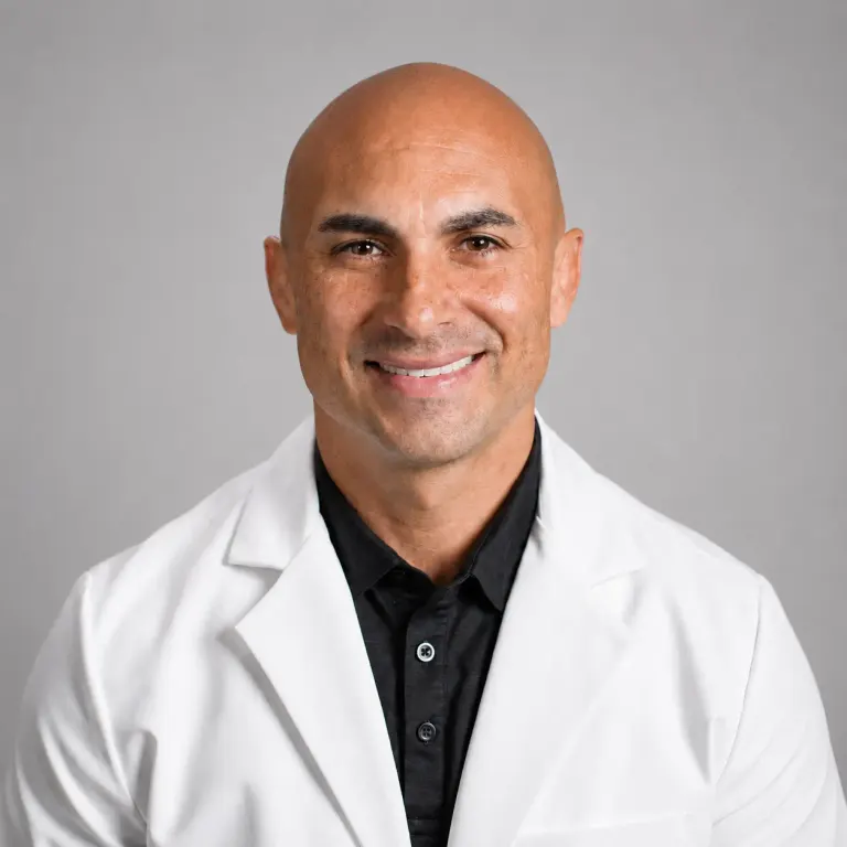 Castel Santana, MD, CFMP