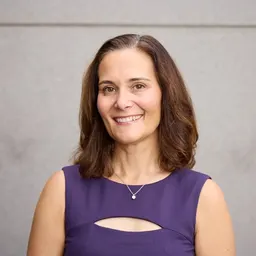 Dr. Caroline Birks