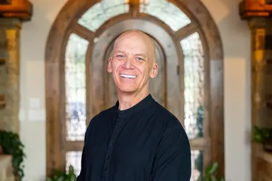 Dr. Daniel Stickler