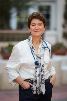 Dr. Dominique Fradin-Read