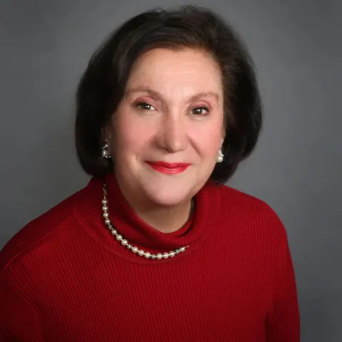 Dr. Maria Scouros