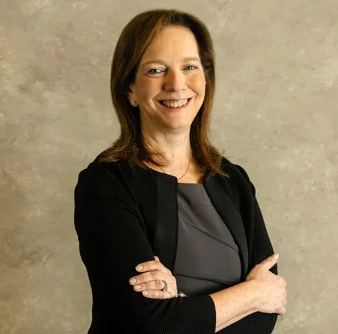 Dr. Shari Midoneck, MD, FACP