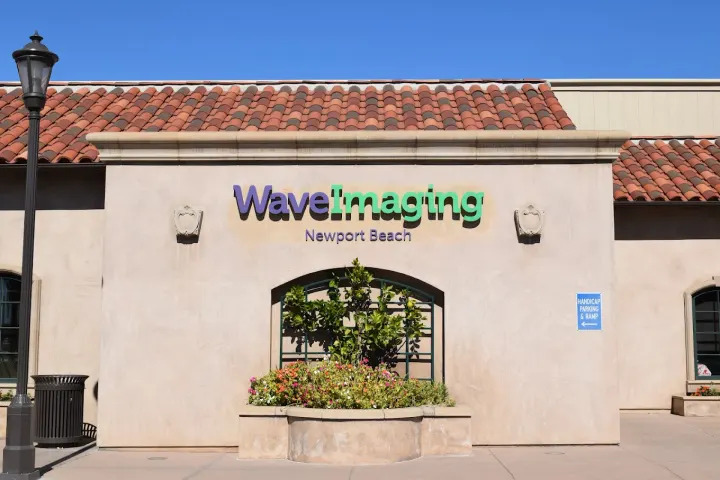 Ezra - Newport Beach (West Coast Hwy) clinic