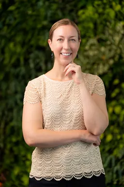 Julia Loewenthal, MD