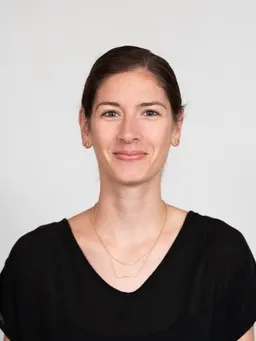 Liane Helland, FNP